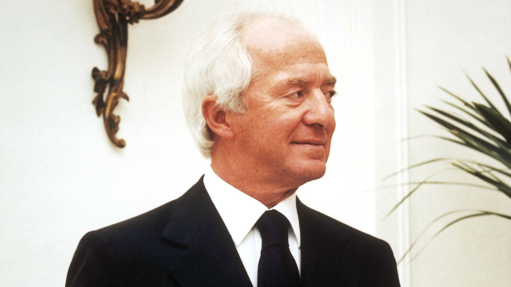 81-jarige aan hoofd van gigantisch brillenbedrijf