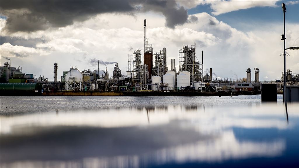 Chemiereus Chemours voor rechter na onrust over PFAS: 'Zij wísten hoe schadelijk het is'