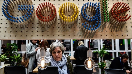 Recordboete Google zorgt voor fikse winstdaling Alphabet