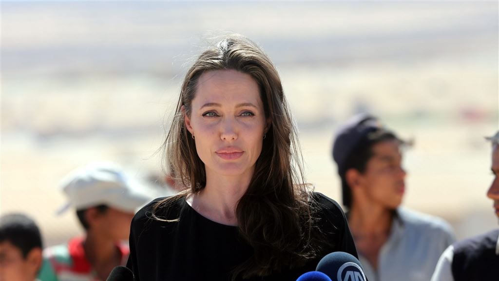 Angelina Jolie open over leven na scheiding