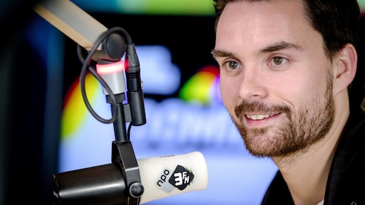 Domien: huwelijksaanzoek is beste idee ooit