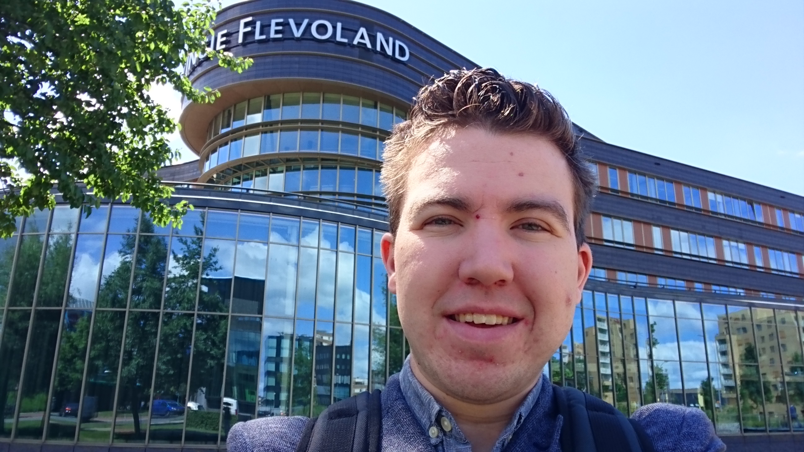 Davey reist elke dag 4,5 uur voor werk: Als ik aankom ben ik gelijk