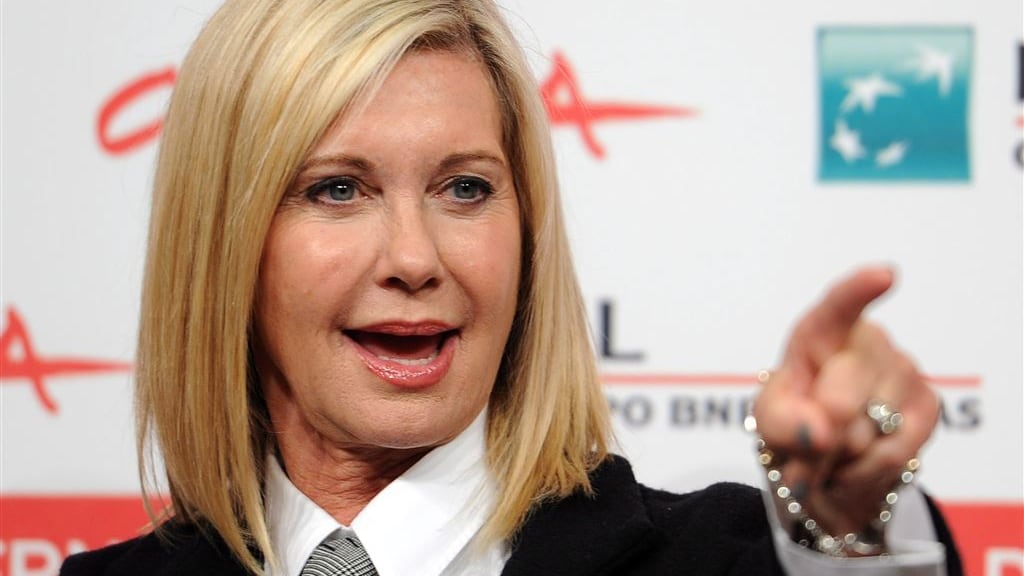 Olivia Newton-John weer aan het werk