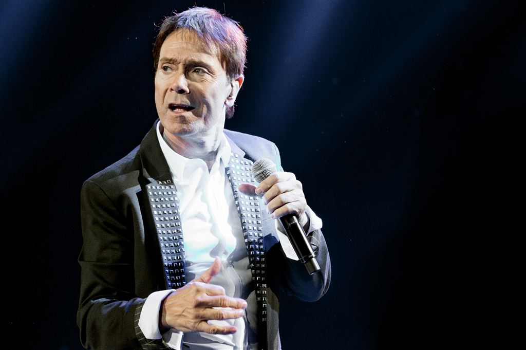 Cliff Richard radeloos tijdens misbruikzaak