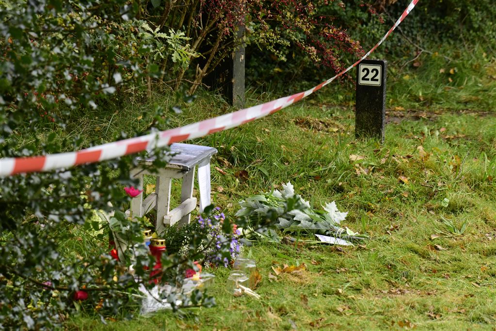 14-jarige zoon bekent doodsteken ouders Katlijk