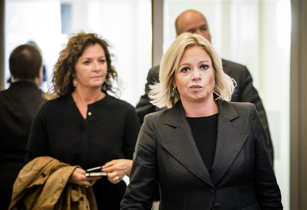 Minister Hennis vil ikke reise til Sint Maarten for å diskutere Mali-rapporten |  RTL Nyheter