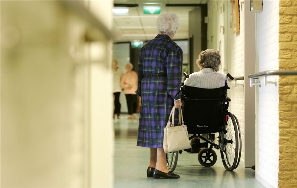 Ontslag topvrouw kost zorginstelling Warande 4 ton