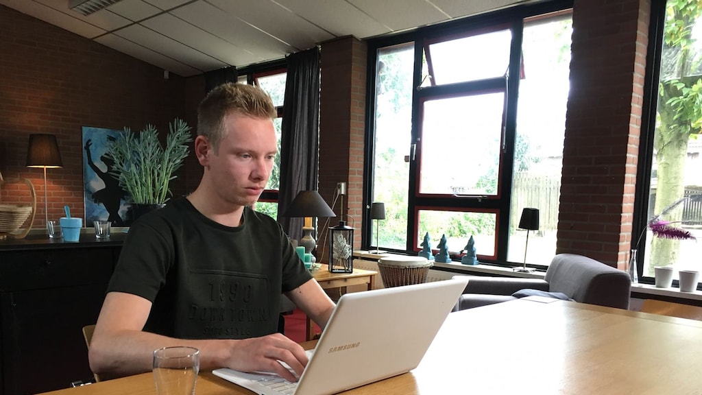 Coming out day in Drenthe: 'Ik kende niemand in mijn dorp die ook homo was'