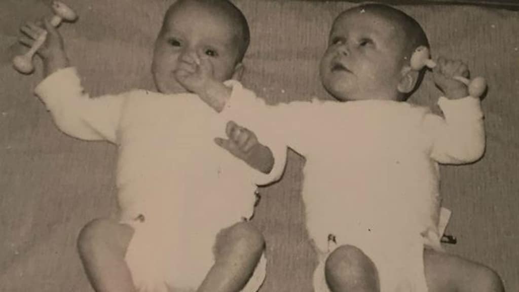 Duizenden moeders verzwijgen dat ze hun kind moesten afstaan