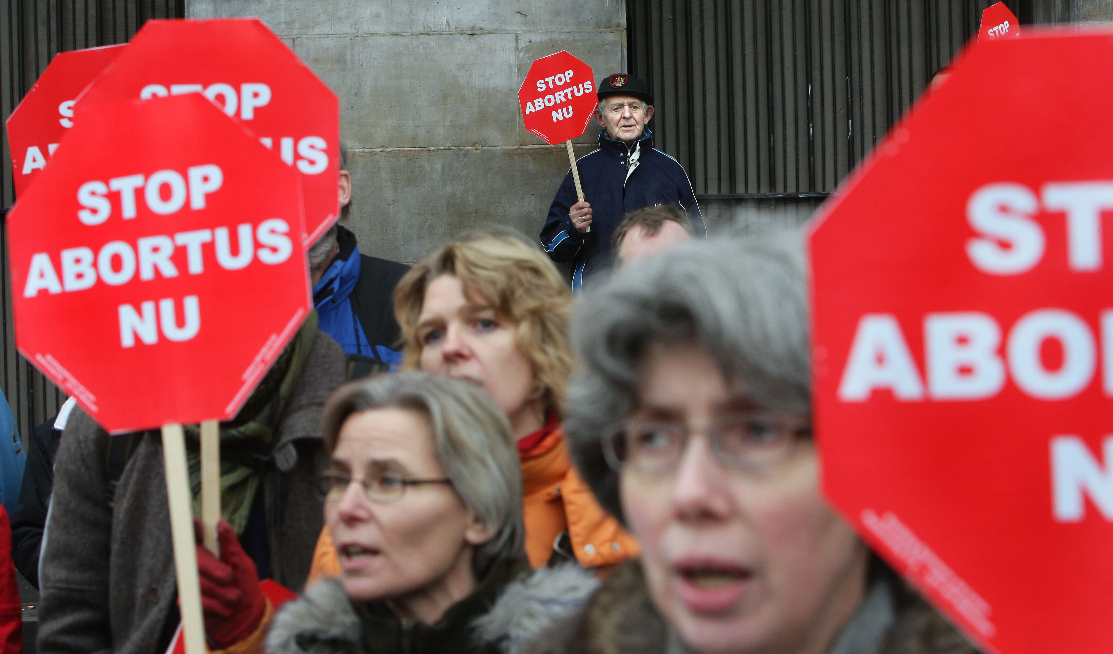 Abortuskliniek klaar met demonstranten: 'Bezoekers hebben het al