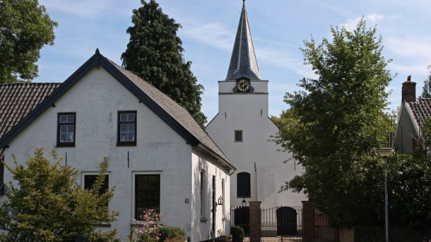 Verdachte van aanval dominee Rhenoy blijft langer vastzitten