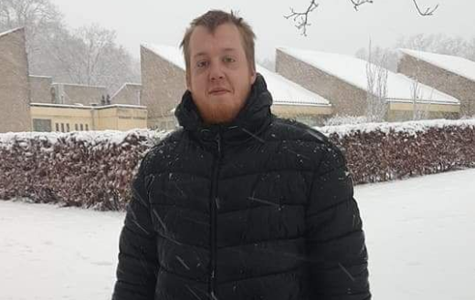 Maikel was verslaafd aan gamen: 'Ik heb eens 2 weken non-stop gegamed'