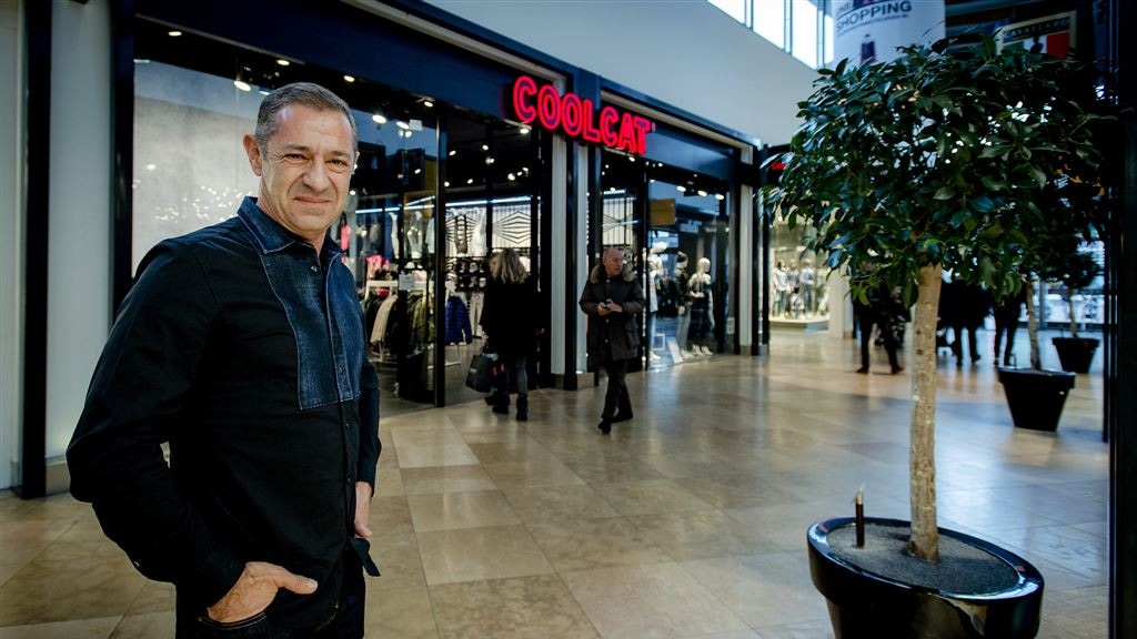 Kahn geeft stokje door aan tweelingzoons: 'Het zijn echt goeie gasten'