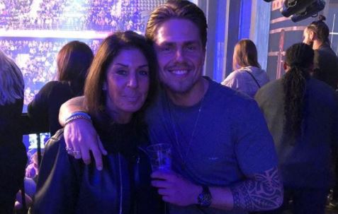 Ontroering in Ahoy om hereniging Rachel en zoon André Hazes