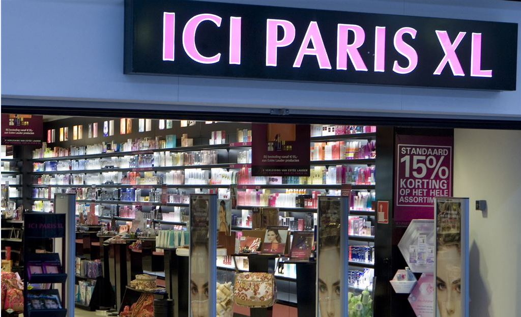 ICI Paris wil verkoopster ontslaan die broer testertjes gaf