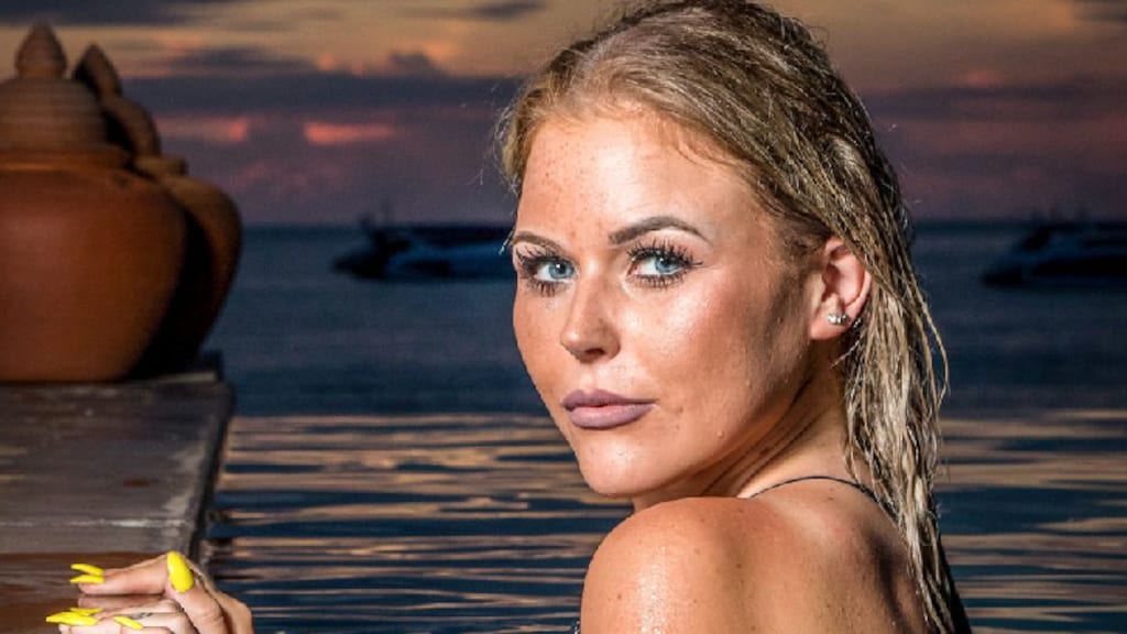 Verleidster Yana Daems verlaat Temptation Island