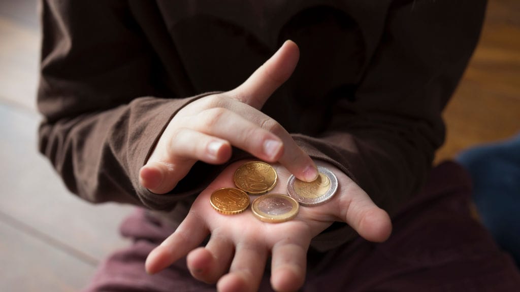 Sparen voor huis of oude dag? We willen wel, maar doen te weinig