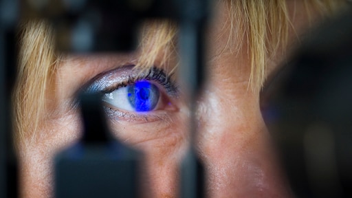 Robot doet uiterst precieze oogoperaties in Rotterdams ziekenhuis