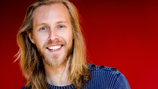 Qmusic-dj eerlijk en emotioneel over zijn depressie