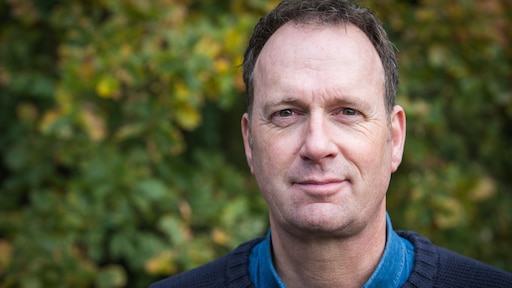 Praatjesmakers keert eenmalig terug in theaterversie met Jochem van Gelder