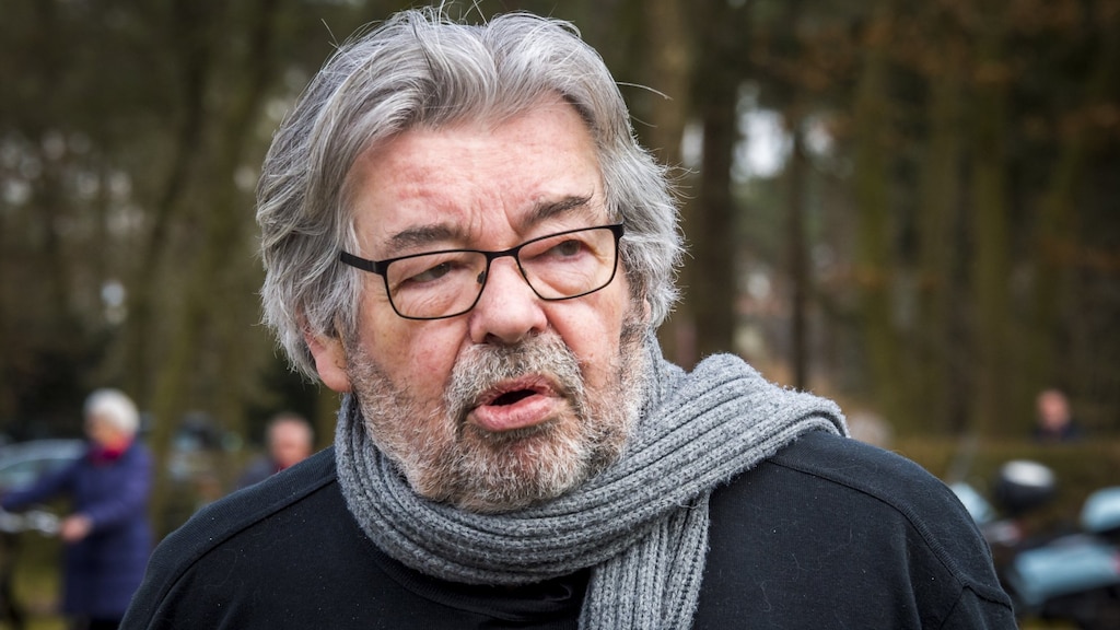 Maarten van Rossem maakt gehakt van K3 in De Slimste Mens