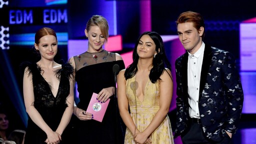 Riverdale-actrices woedend over Photoshop blunder