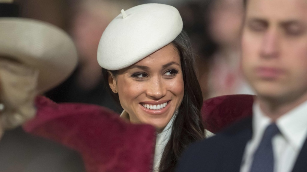 Meghan Markle heeft lol bij eerste kerkdienst