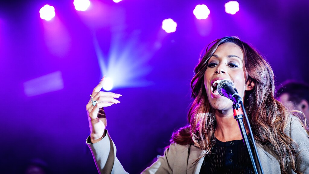 Glennis Grace hint op samenwerking met producer Whitney Houston