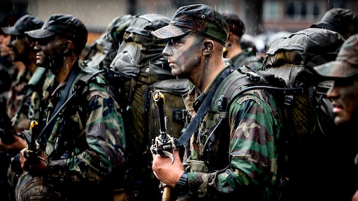 Veel mariniers nemen ontslag, eenheid stilgelegd vanwege personeelstekort