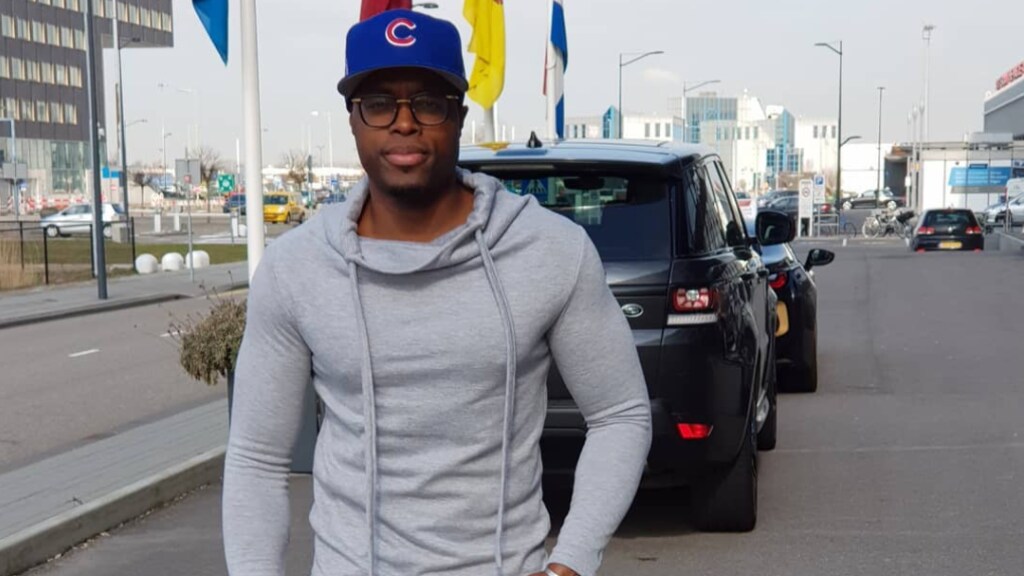 Jandino voor het eerst in zijn leven aan de kant gezet