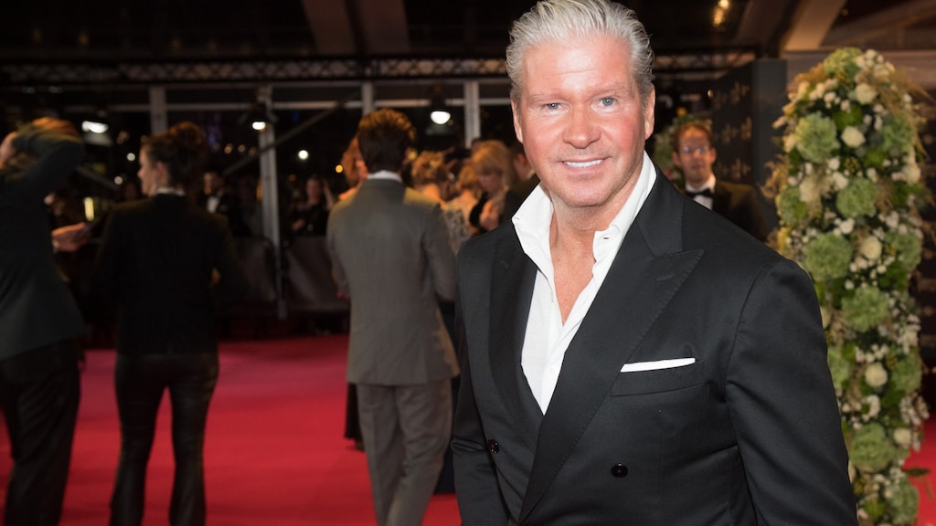 Op zoek naar familie Dries Roelvink in DNA Onbekend