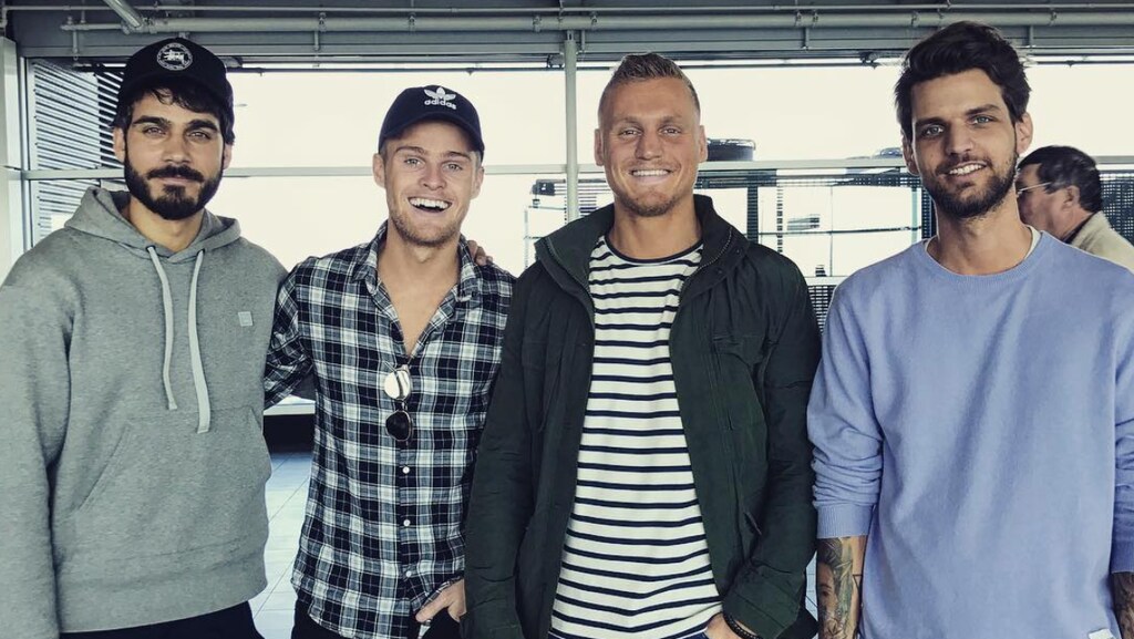 Boyband K4 gaat los op Ibiza