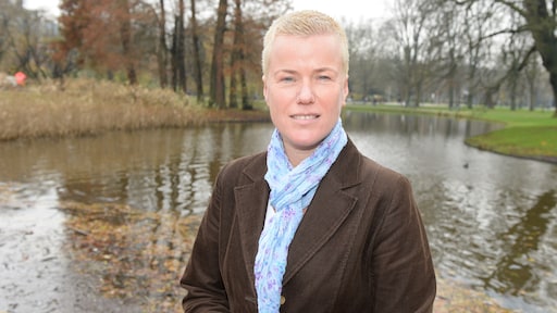 Politie niet blij met tv-carrière Ellie Lust