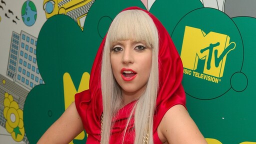 Lady Gaga viert 10-jarig succes