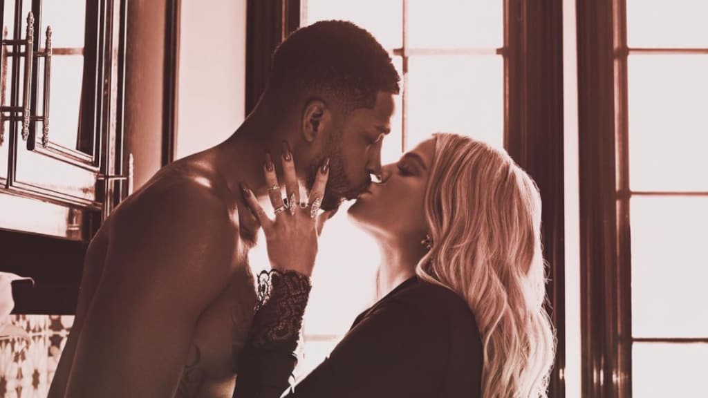 Khloé Kardashian maakt babynaam bekend