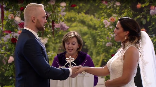 Je kan nu deze trouwjurk uit MAFS kopen voor een prikkie