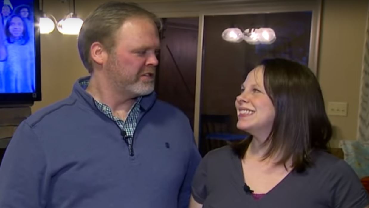 Het is een jongen – alwéér! Gezin heeft nu 14 zonen (en geen dochters)