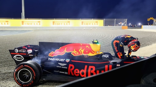 De crashes van Verstappen kosten Red Bull miljoenen