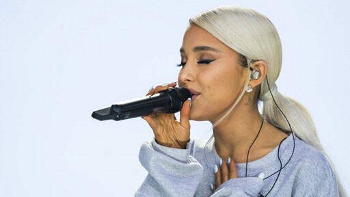 Ariana Grande heeft een grote verrassing voor haar fans