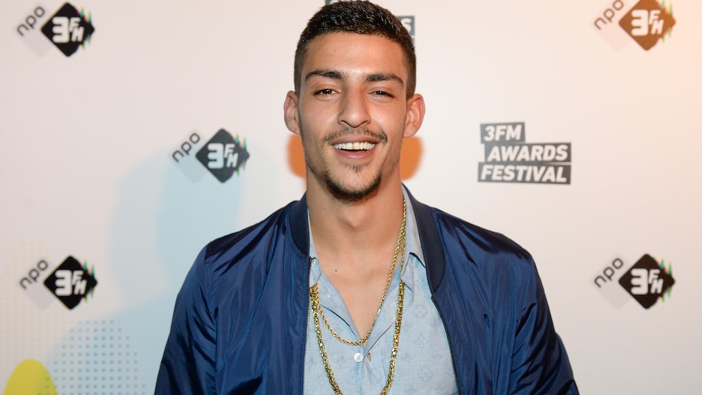 Boef wil niet naar het songfestival