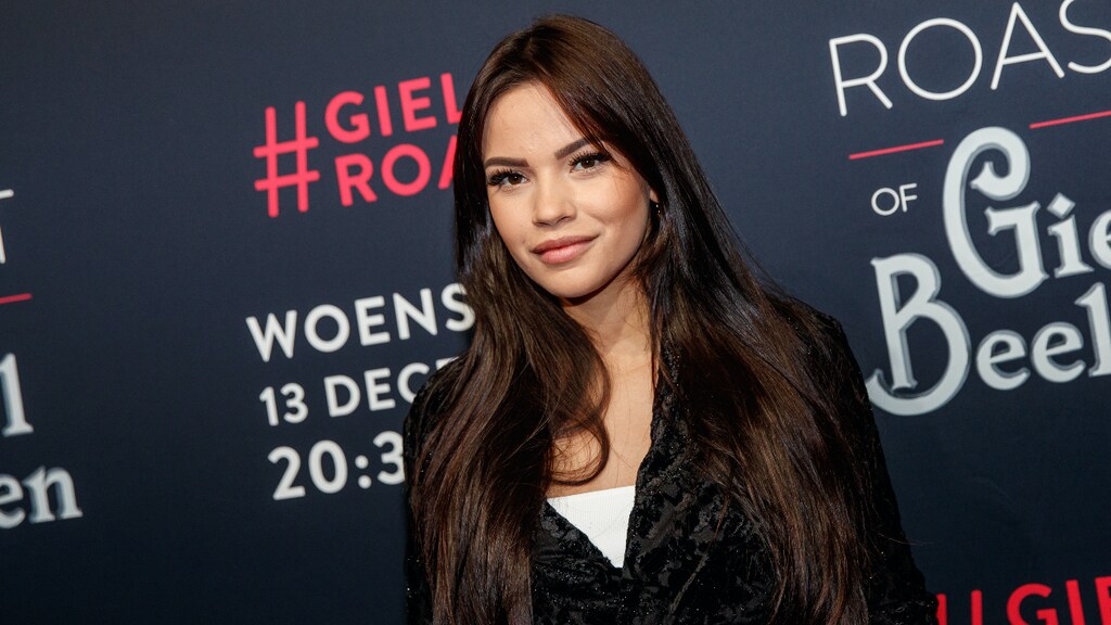 Zwangerschap Monica brengt problemen met zich mee