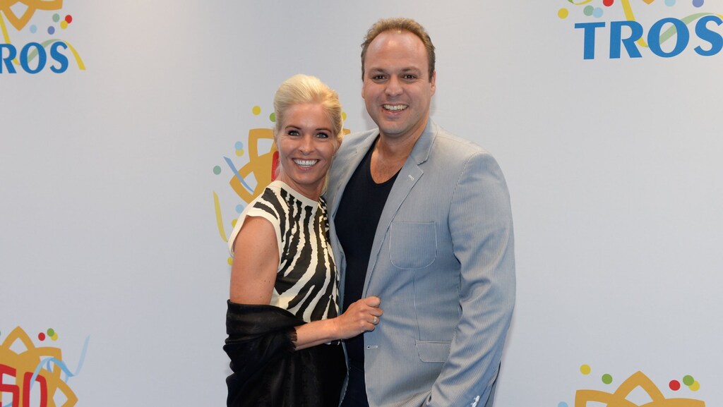 ZIEN: Mariska en Frans Bauer zijn stapelverliefd op elkaar