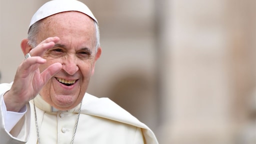 Katholieke kerk wil getrouwde priesters mogelijk maken