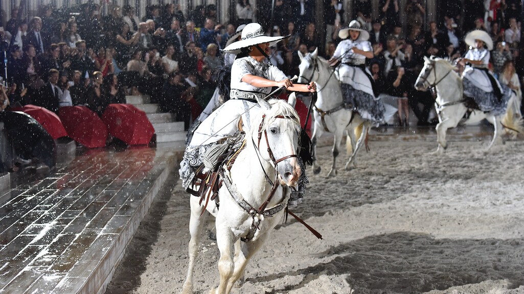 De modeshow van Dior