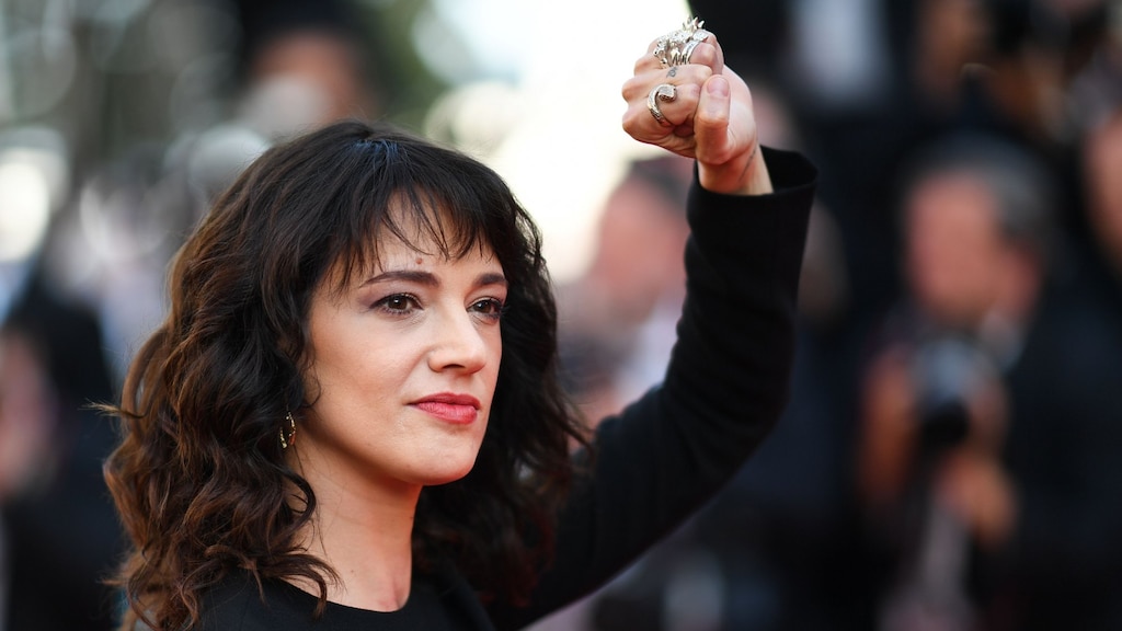 Asia Argento jurylid van Italiaanse X Factor