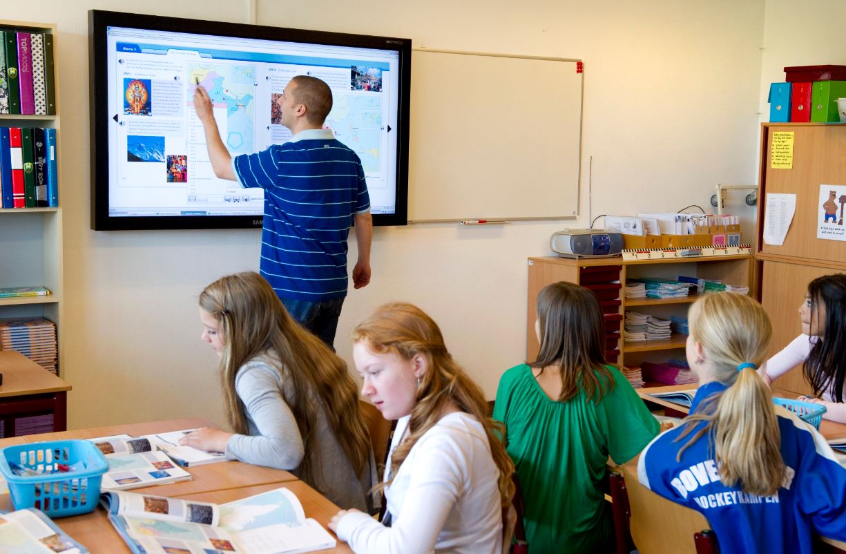 Scholen trekken alles uit de kast: 'Maar hoe geef je les aan halve klassen?'