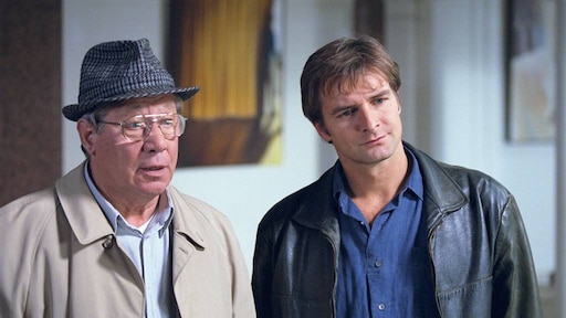 Onvoltooid nieuw verhaal Baantjer gevonden, fans kiezen einde