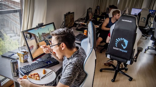 Games stoppen met lootboxes uit angst voor Nederlandse gokboete