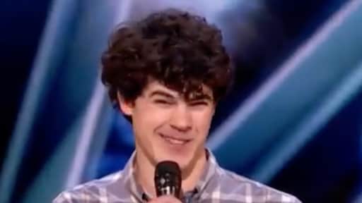 Heidi Klum in shock: AGT-kandidaat nog nooit gezoend