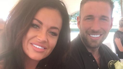 Alex Maas stapelverliefd op bloedmooie Ex On The Beach-spetter